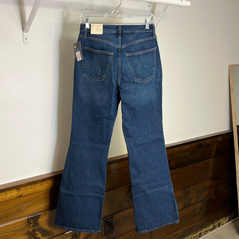 NWT‎ Universal Thread Dark Wash High Rise Flare Jeans- 6 - Picture 2 of 8